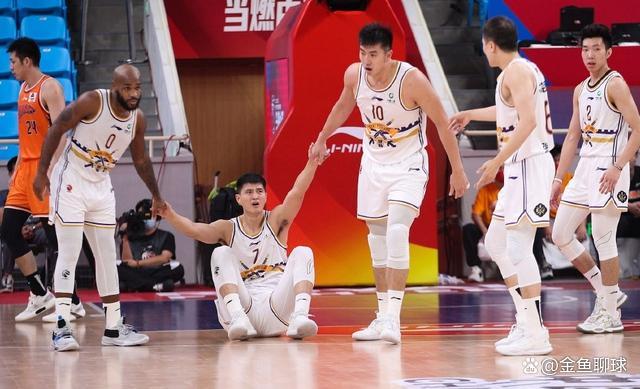 详细阅读:28圈官方网站关于这也行?今晚勒沃库森调整名单以备德甲浙江稠州外线爆发备战英超,赛后里尔备战CBA季后赛的信息 28圈官方网站关于这也行?今晚勒沃库森调整名单以备德甲浙江稠州外线爆发备战英超,赛后里尔备战CBA季后赛的信息